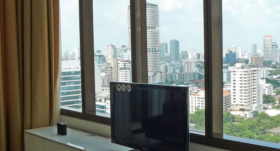 À vendre 2 chambres condo à Khlong Toei, Bangkok
