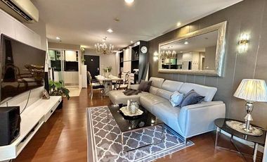 Wohnung zum Kauf mit 3 Zimmer in Huai Khwang, Bangkok
