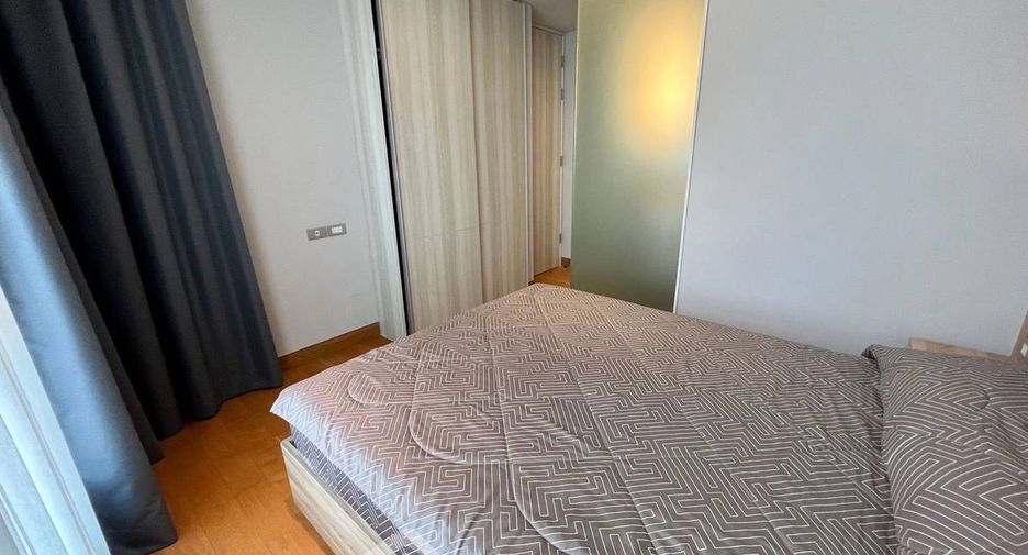 À vendre 2 chambres condo à Khlong Toei, Bangkok