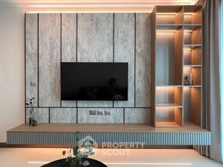 À vendre 3 chambres condo à Huai Khwang, Bangkok