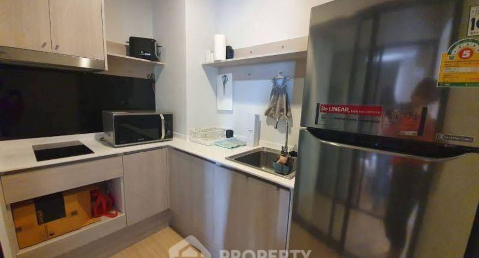For sale 2 bedrooms condo in Phra Khanong, Bangkok