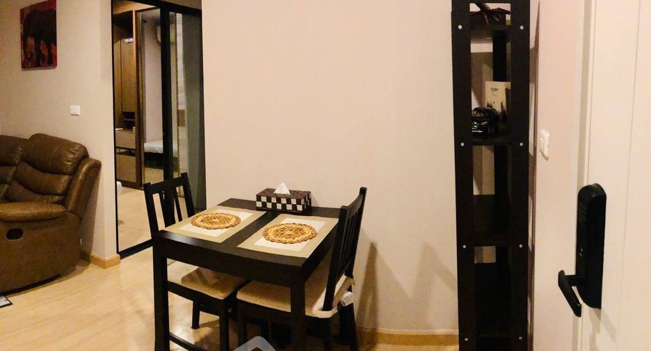 For sale 2 bedrooms condo in Phra Khanong, Bangkok