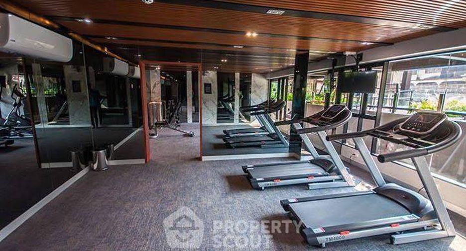 For sale 2 bedrooms condo in Phra Khanong, Bangkok