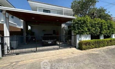 Haus zum Kauf mit 4 Zimmer in Si Racha, Chonburi