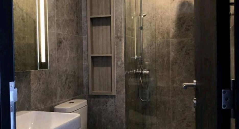For sale 1 bed condo in Phaya Thai, Bangkok