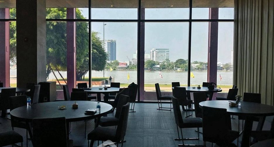 For sale 1 bed condo in Phaya Thai, Bangkok