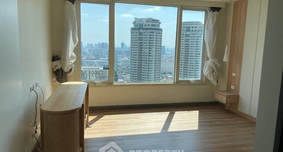 Wohnung zum Kauf mit 3 Zimmer in Sathon, Bangkok