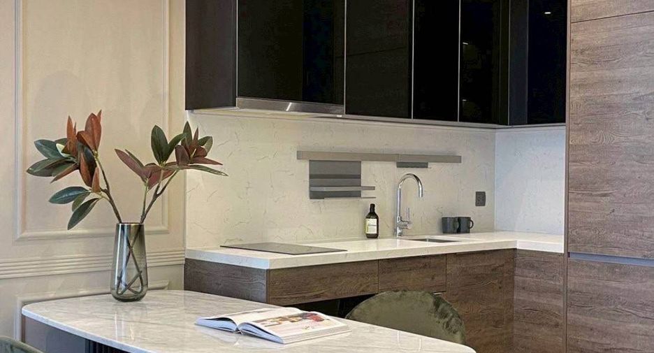 For sale 1 bed condo in Pathum Wan, Bangkok