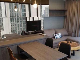À vendre 2 chambres condo à Bang Rak, Bangkok