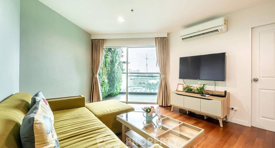Condo en venta de 2 habitaciones en Huai Khwang, Bangkok