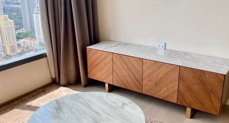 For sale 2 ベッドルーム condo in Watthana, Bangkok