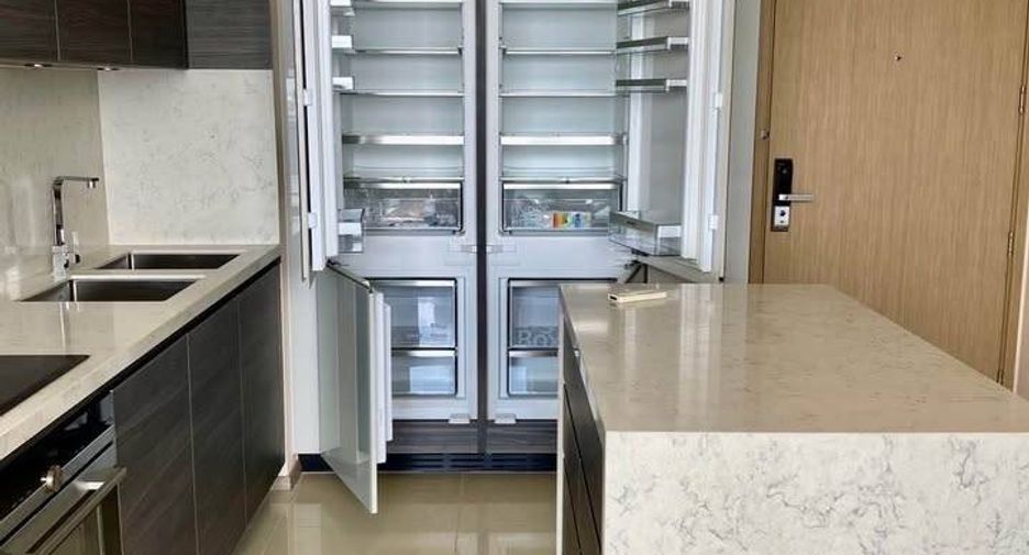 For sale 2 ベッドルーム condo in Watthana, Bangkok