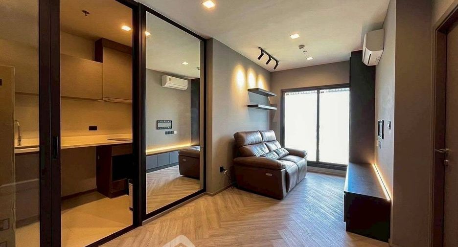 For sale 1 bed condo in Huai Khwang, Bangkok