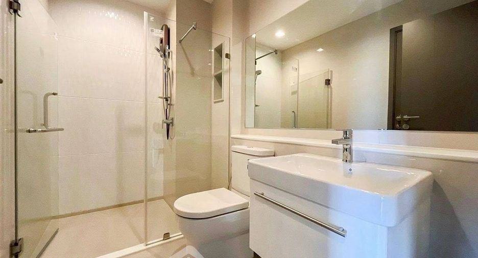 For sale 1 bed condo in Huai Khwang, Bangkok
