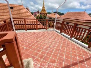 Villa zur Miete und zum Kauf mit 4 Zimmer in Bang Saray, Pattaya