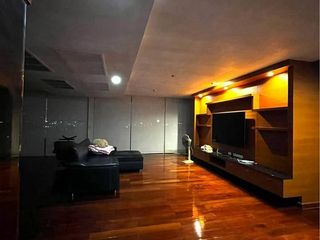 出售 4 卧室 公寓 在 Dusit, 曼谷