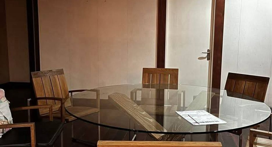 出售 4 卧室 公寓 在 Dusit, 曼谷