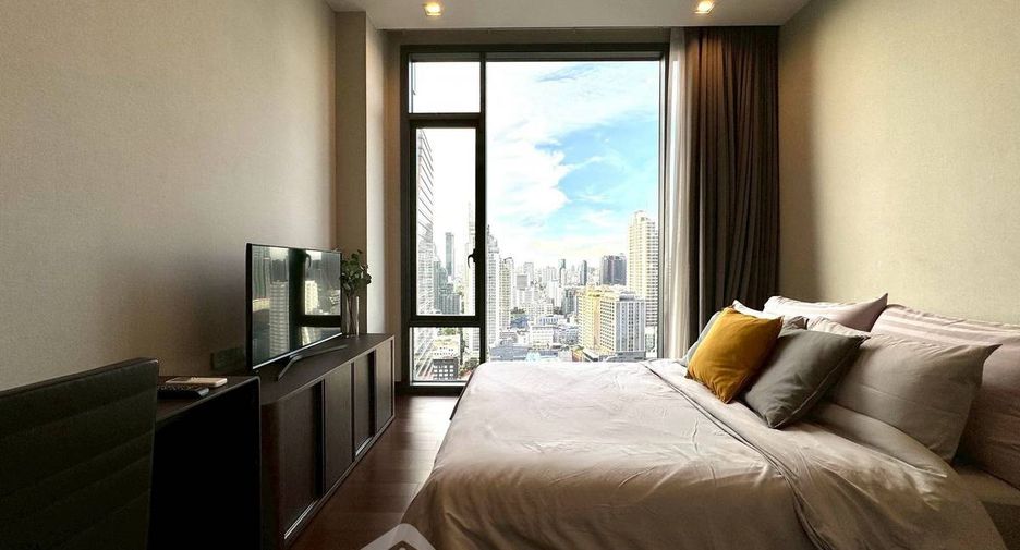 For sale 2 bedrooms condo in Khlong Toei, Bangkok