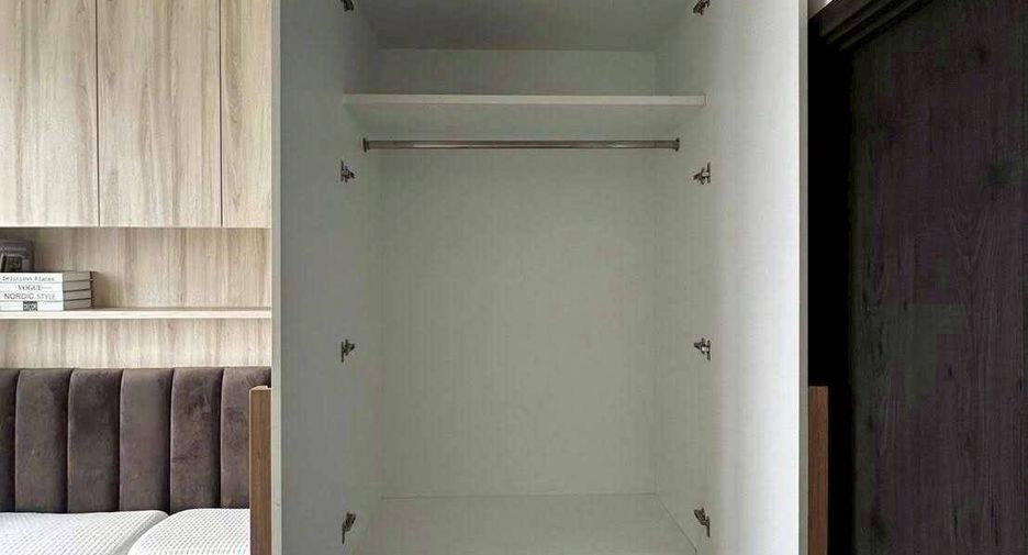 À vendre 1 chambre condo à Huai Khwang, Bangkok