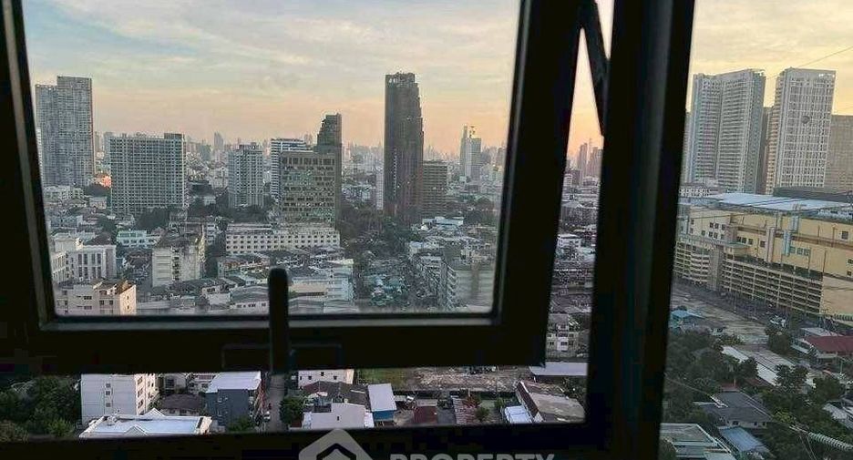 出售 2 卧室 公寓 在 Chatuchak, 曼谷
