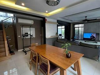 For sale 4 bedrooms house in Suan Luang, Bangkok
