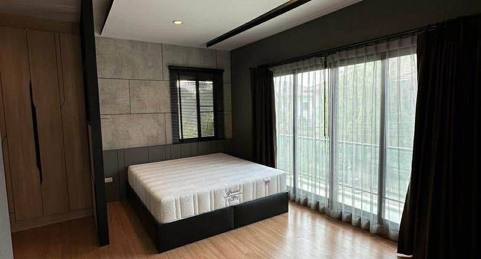 出售 4 卧室 独立屋 在 Suan Luang, 曼谷