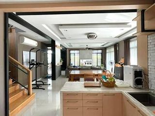 For sale 4 bedrooms house in Suan Luang, Bangkok