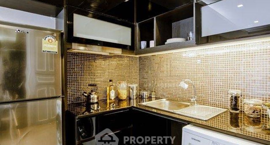For sale 1 bed condo in Khlong Toei, Bangkok