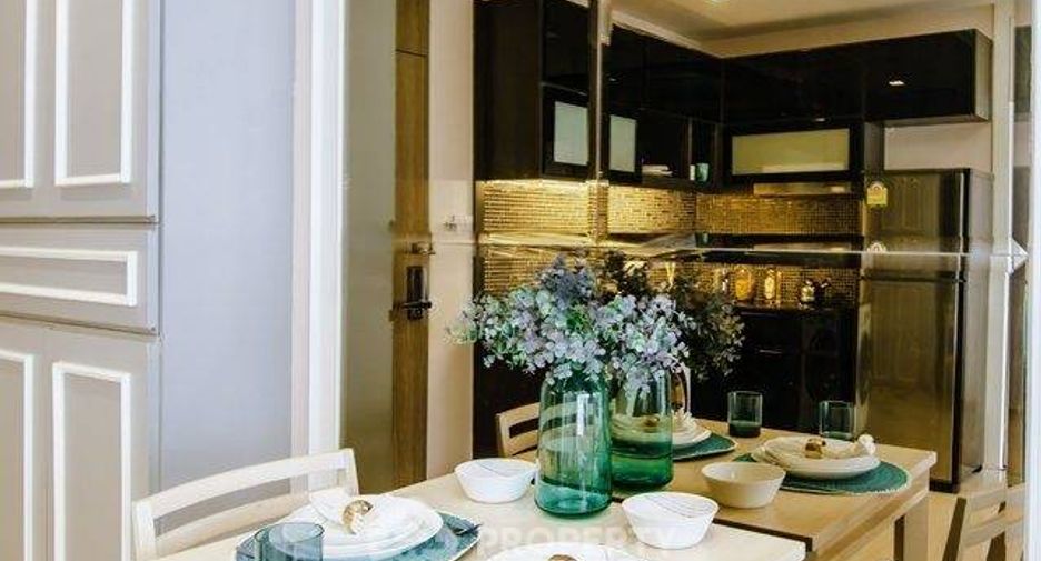 For sale 1 bed condo in Khlong Toei, Bangkok