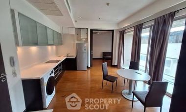 À vendre 2 chambres condo à Yan Nawa, Bangkok