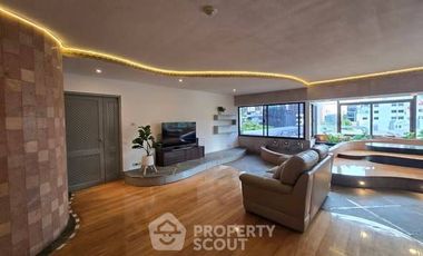 For rent and for sale 2 bedrooms condo in Pathum Wan, Bangkok