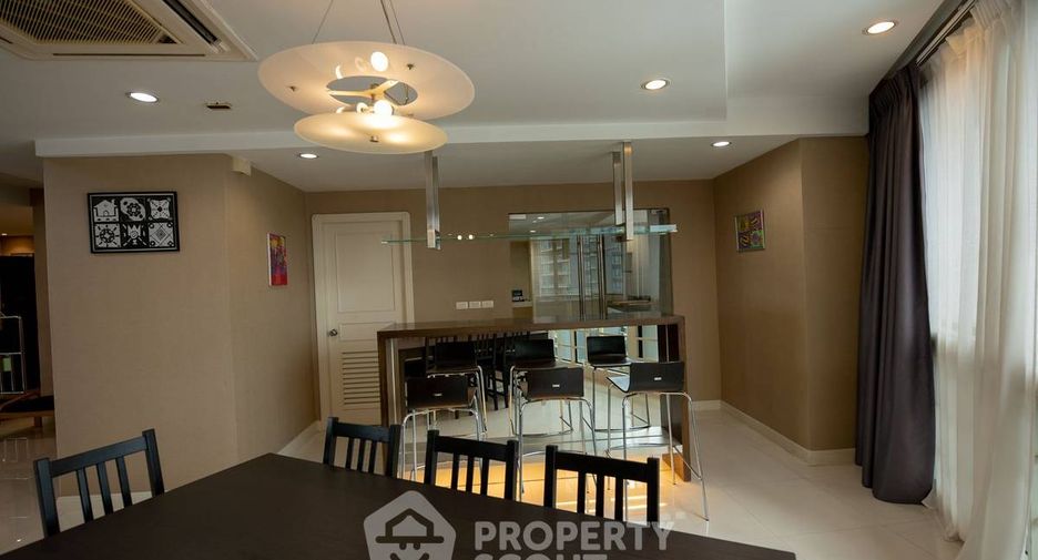 Condo en venta de 3 habitaciones en Khlong Toei, Bangkok