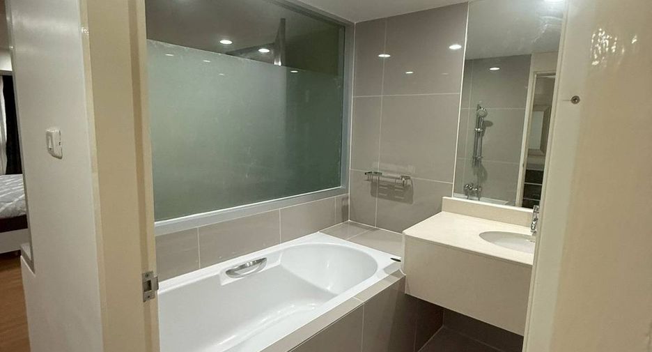 Condo en venta de 1 habitaciones en Khlong Toei, Bangkok