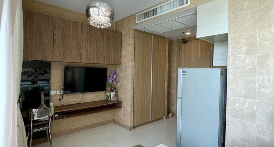 For sale 20 ベッドルーム condo in Bang Lamung, Chonburi