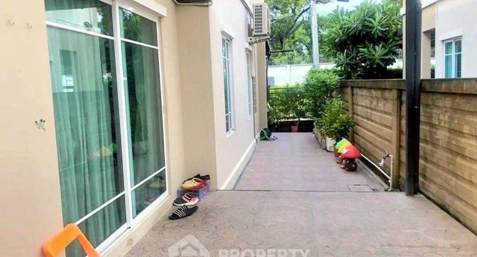 Haus zum Kauf mit 3 Zimmer in Prawet, Bangkok