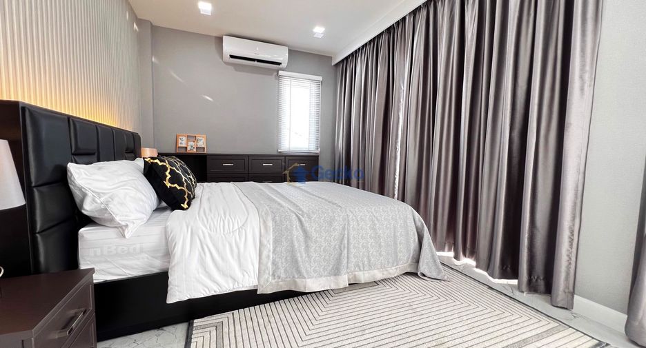 À louer 3 chambres maison à Bang Lamung, Chonburi