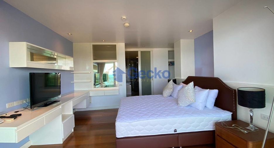 For rent 2 bedrooms condo in Bang Lamung, Chonburi