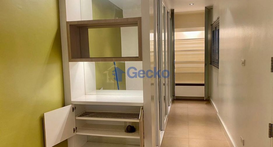 For rent 2 bedrooms condo in Bang Lamung, Chonburi