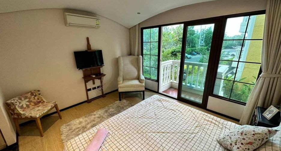 For rent 20 bedrooms condo in Jomtien, Pattaya