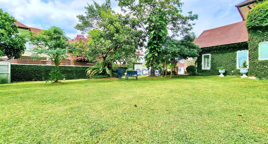 À louer 3 chambres maison à Bang Lamung, Chonburi