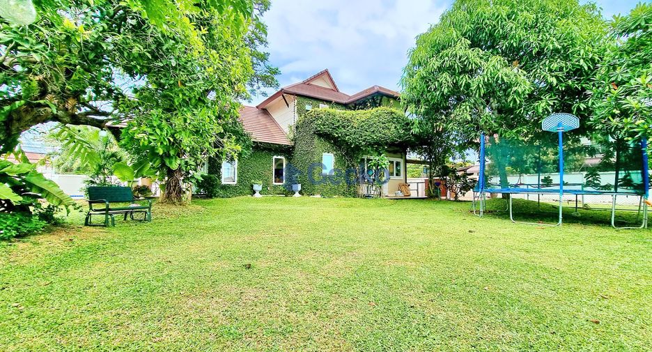 À louer 3 chambres maison à Bang Lamung, Chonburi