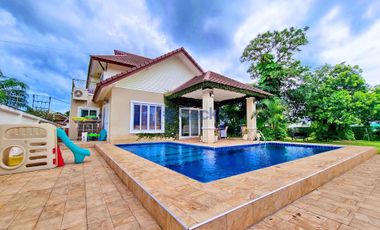 À louer 3 chambres maison à Bang Lamung, Chonburi