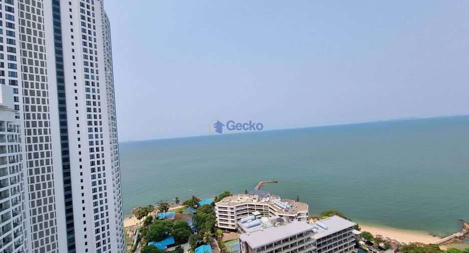 For rent 3 bedrooms condo in Bang Lamung, Chonburi