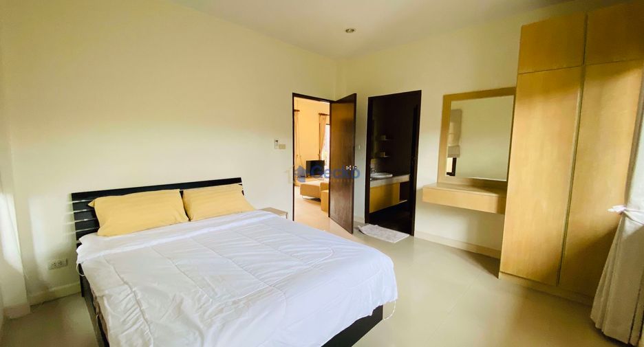 À louer 3 chambres maison à Bang Lamung, Chonburi