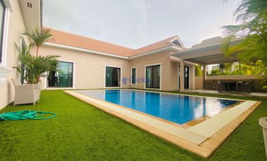 À louer 3 chambres maison à Bang Lamung, Chonburi
