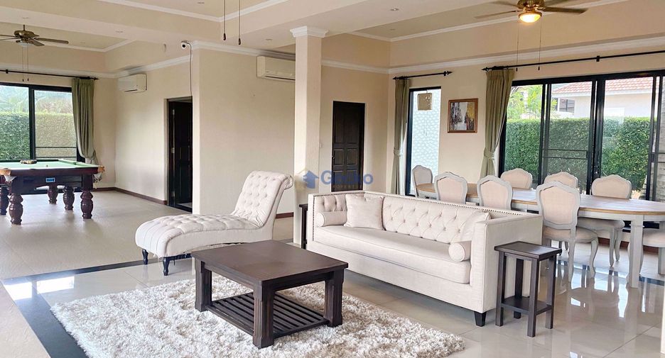 À louer 4 chambres maison à Bang Lamung, Chonburi