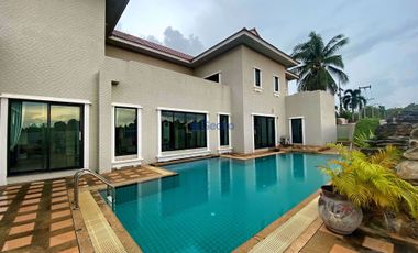 À louer 4 chambres maison à Bang Lamung, Chonburi
