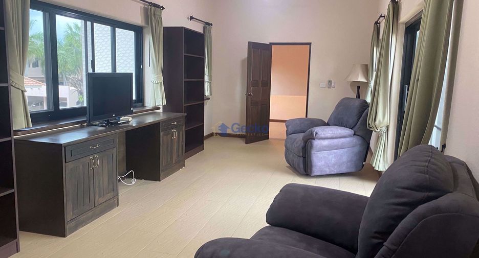 À louer 4 chambres maison à Bang Lamung, Chonburi