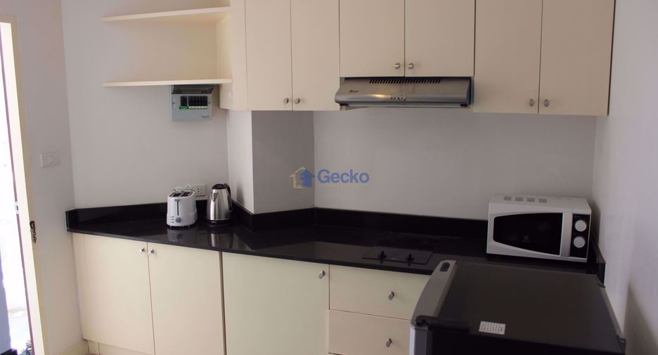 For rent 2 bedrooms condo in Bang Lamung, Chonburi