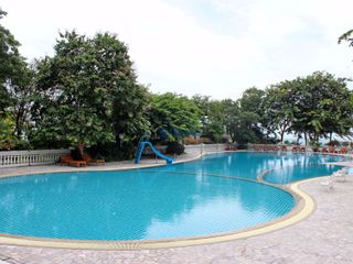 For rent 2 bedrooms condo in Bang Lamung, Chonburi